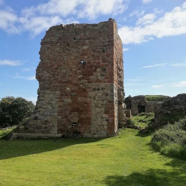 Ardrossan castle ruins wall