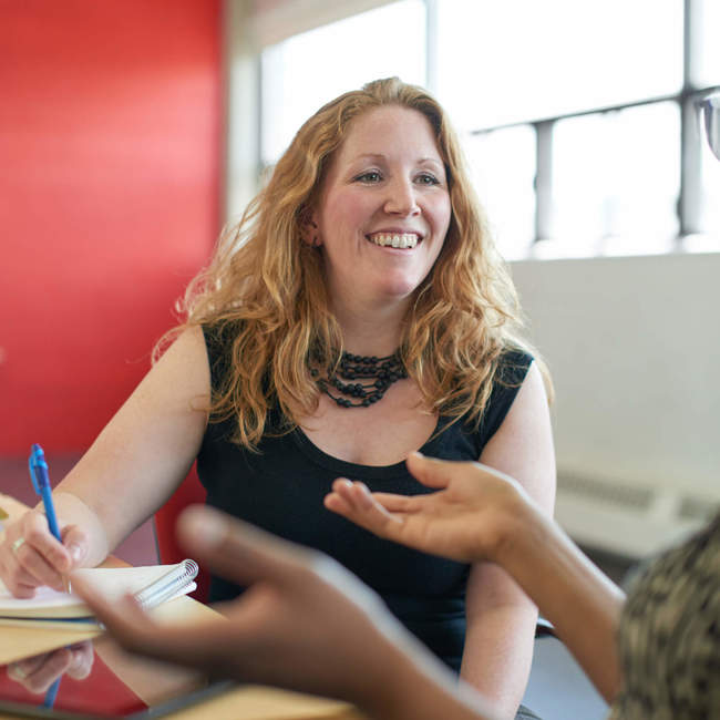 Students Discussing Social Sciences Subject Support | UWS | University of the West of Scotland