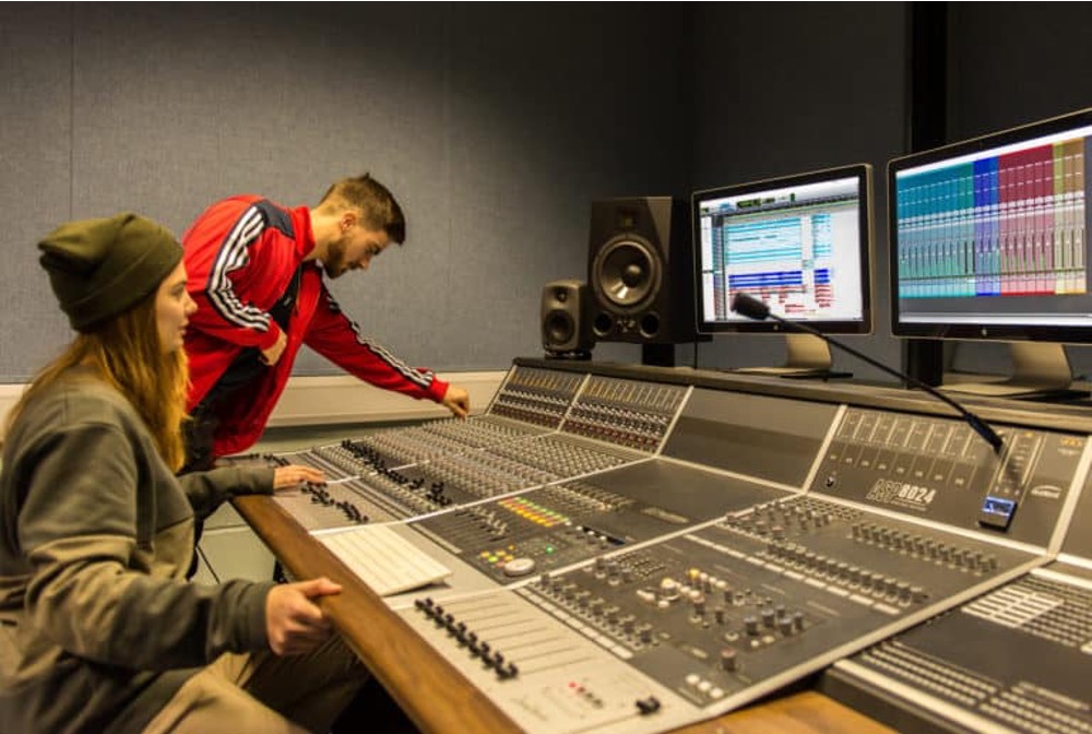 BSc Music Technology | UWS | University of the West of Scotland